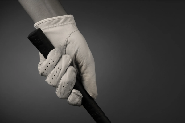 Should You Wear a Golf Glove for All Shots